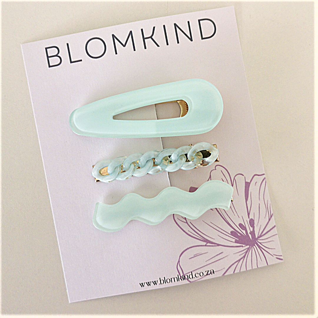 Light Breeze Acrylic Hairclip Set of 3.