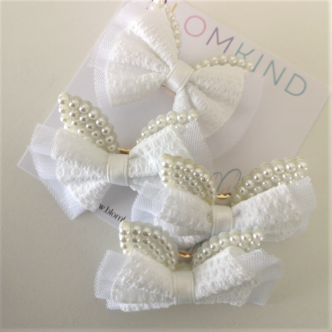 White Rabbit Ears Bow Hairclip