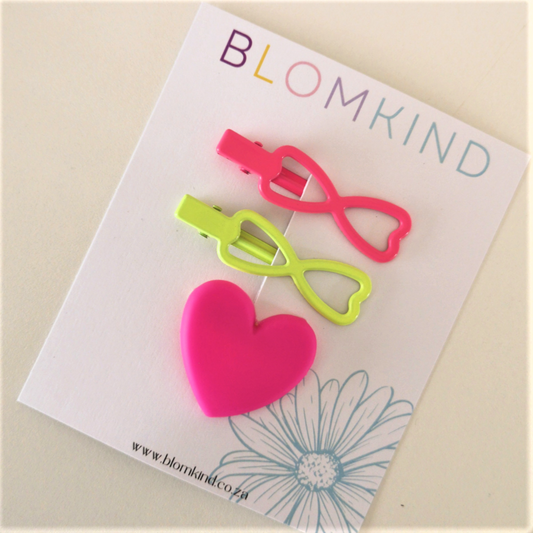 Cherise Heart Hairclip Set. Pink and Neon Green.