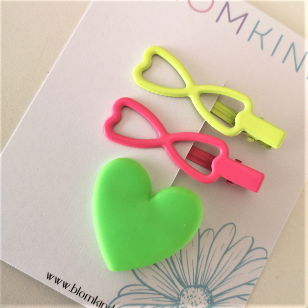 Neon Heart Hairclip Set