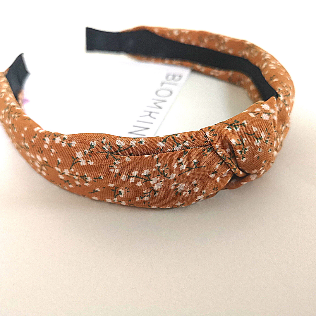 Clay Flower print Hairband. Size fits all.