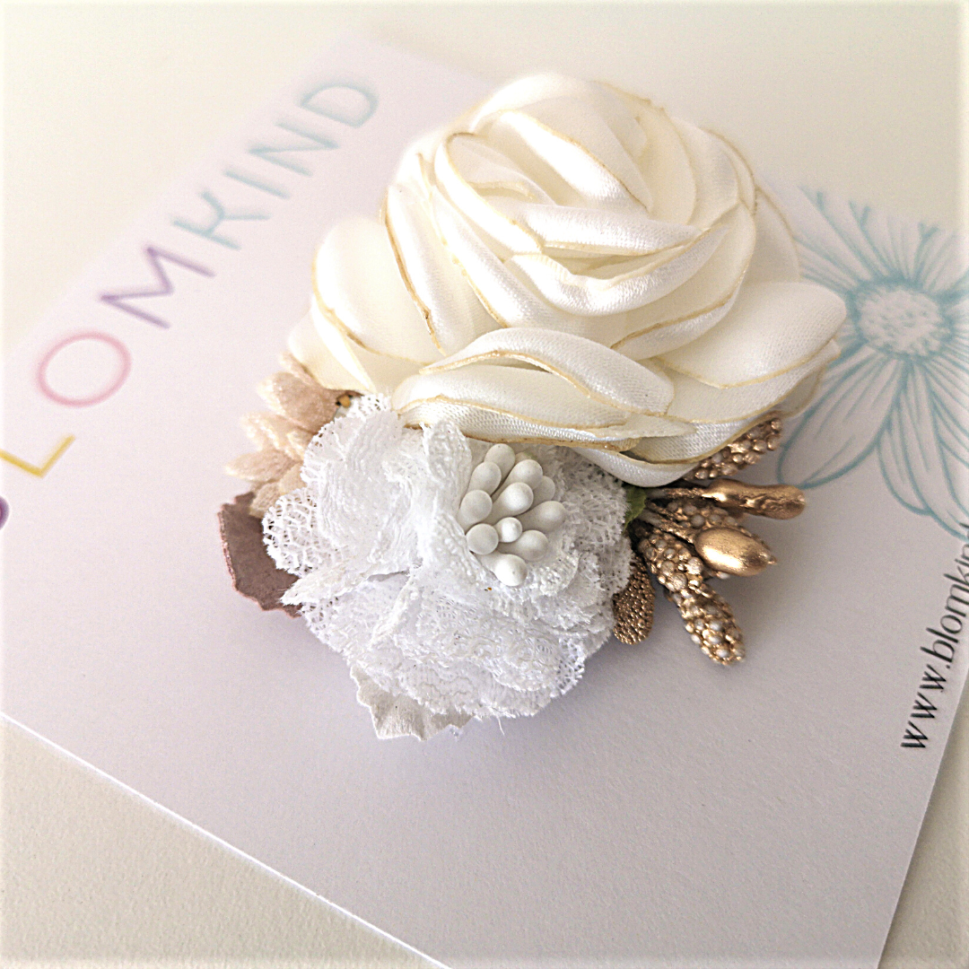 Vintage look Flower Hair Clip