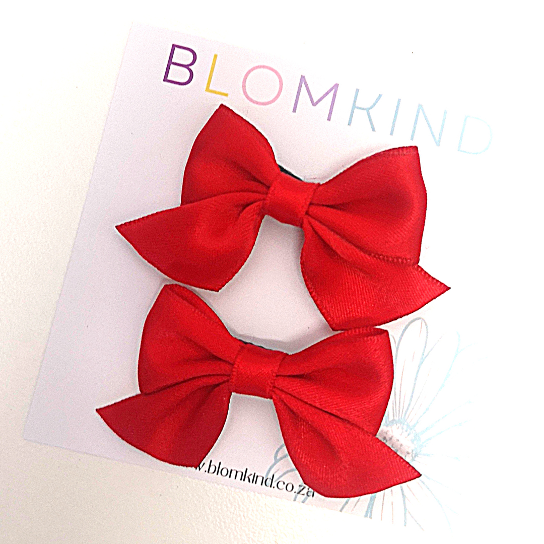 Red Girls Bow Decor Hair Clips. Set of 2  Perfect for school.