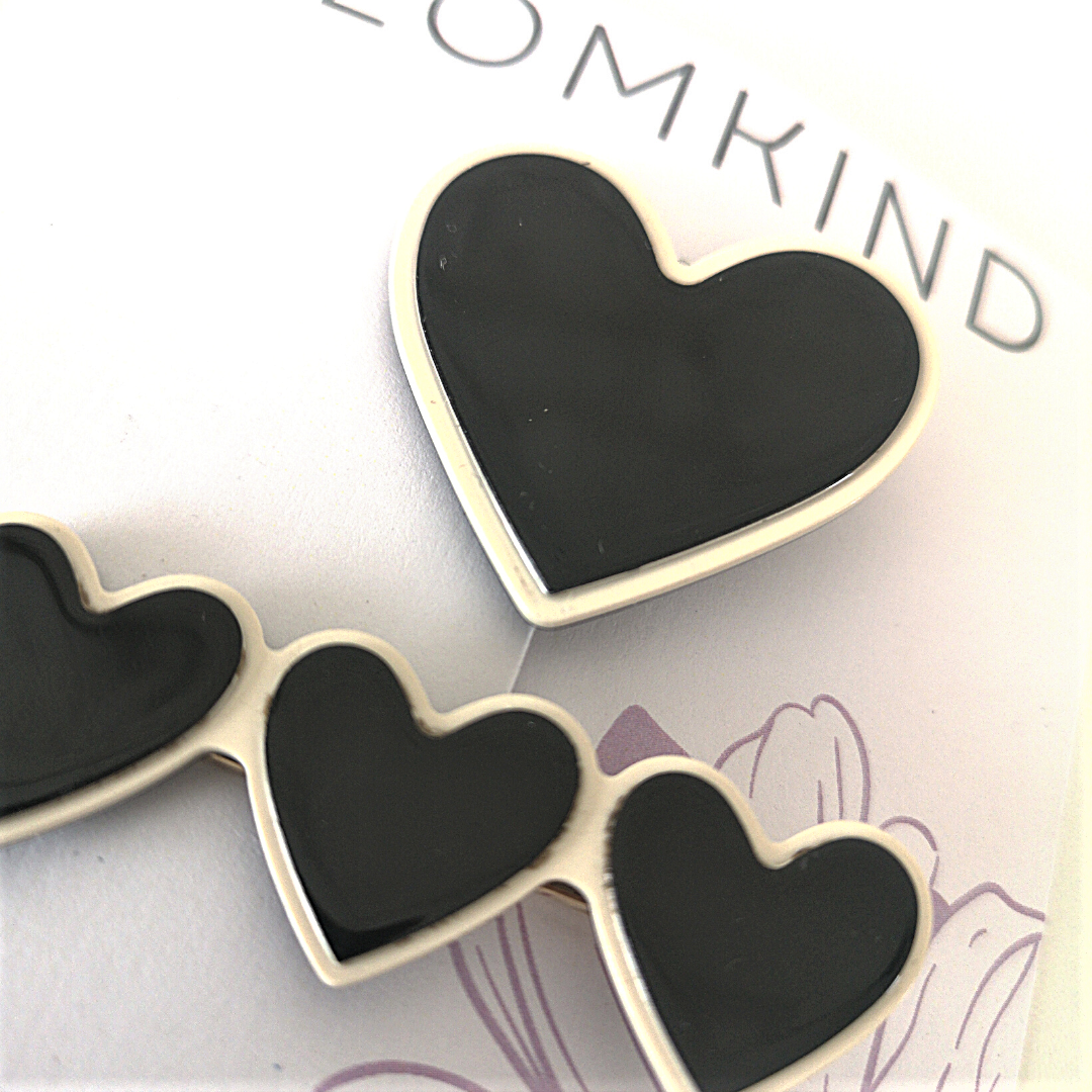 Monochrome Black Heart Hairclips