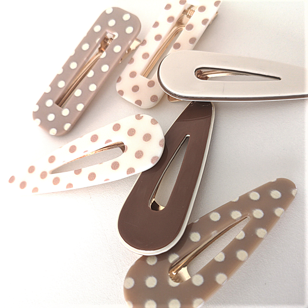 Large Triangular Dots Hairclips