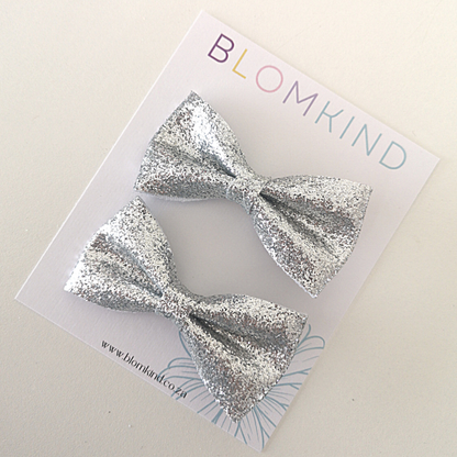 Glitter Silver Bow Hairclips